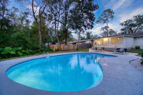 Luxe Poolside Escape in Julington Creek
